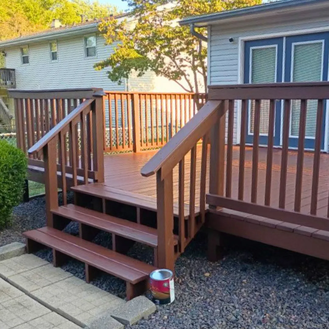 Finished outdoor deck space in Central Illinois